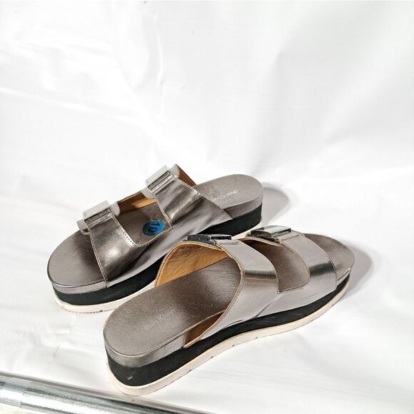 Calvin Klein   - Picture 8 of 11